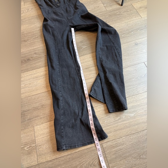 Denim by Jealous Tomato Black Y2K Flare Leg Jumpsuit - Picture 11 of 14